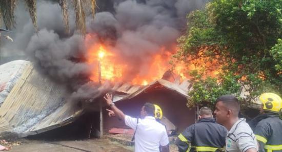 Fire Breaks Out at Factory in Panadura